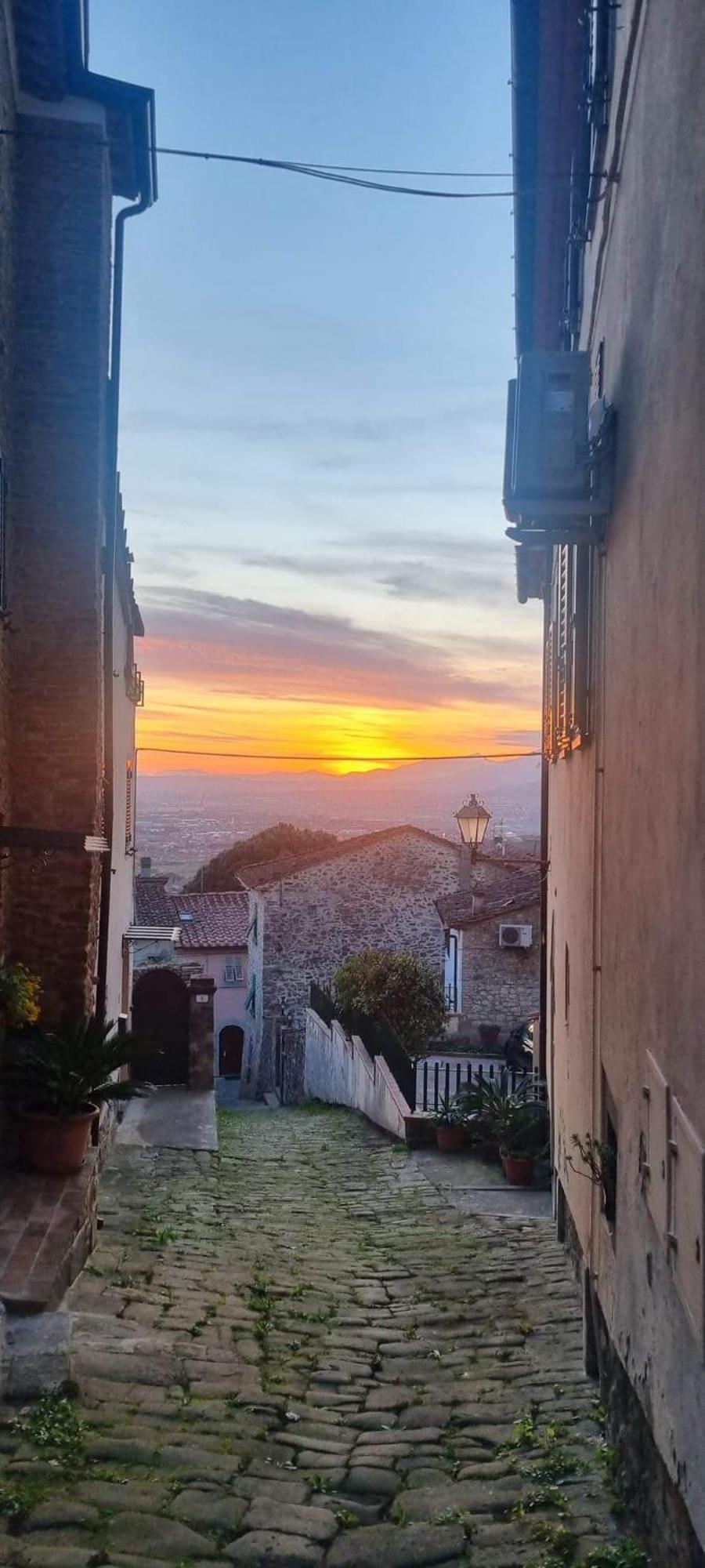 فندق La Grotta San Michele Montevettolini المظهر الخارجي الصورة